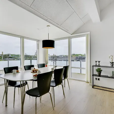 Anneka - 200m From The Sea By Interhome Feriehus