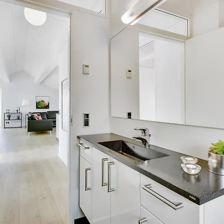 Anneka - 200m From The Sea By Interhome Holiday home